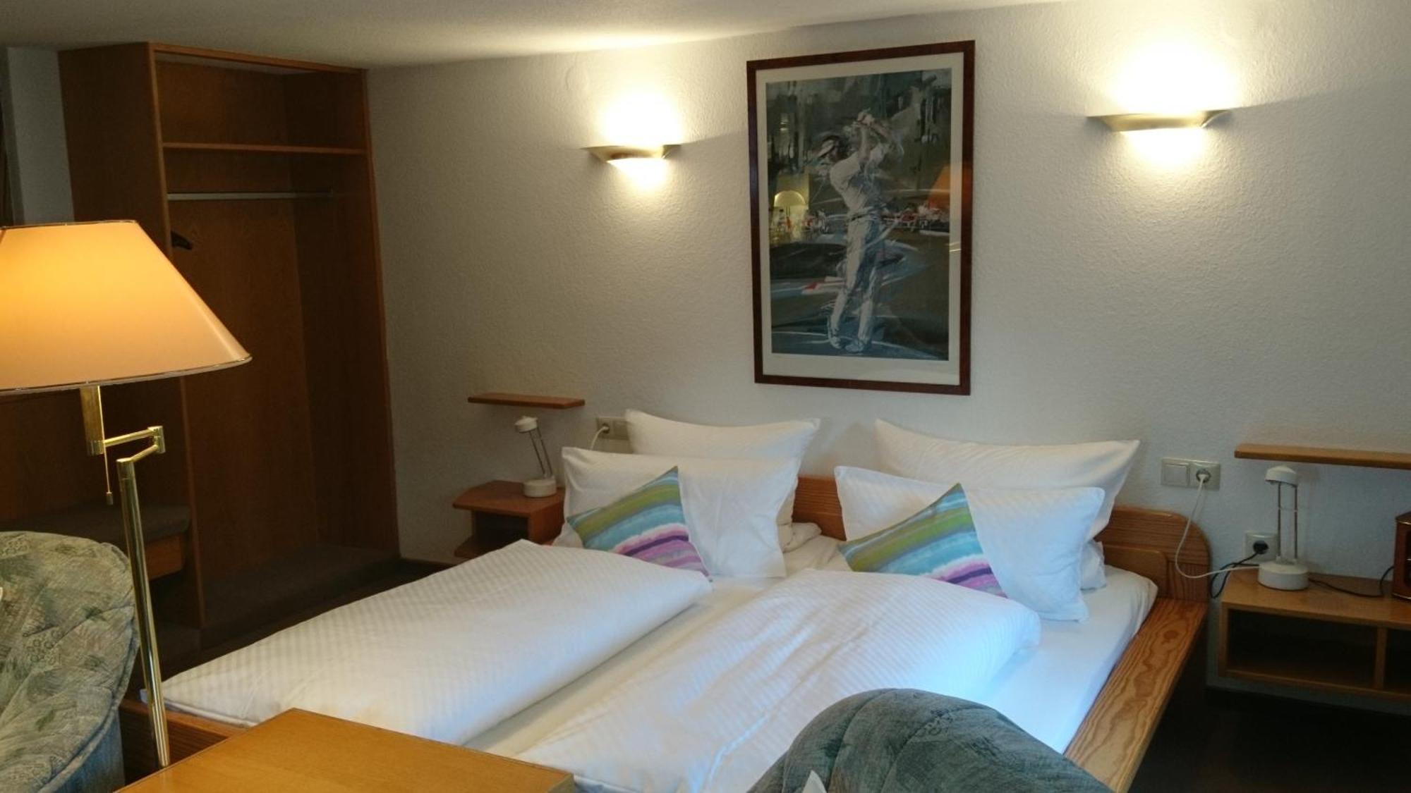 Pension Landhaus Fischer Massweiler Room photo